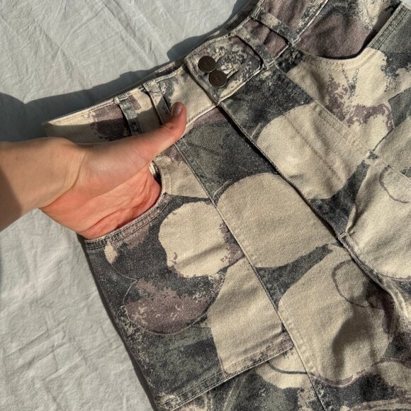 Pilcro Camouflage Women Jeans - Black and Gray - Picture 5 of 8